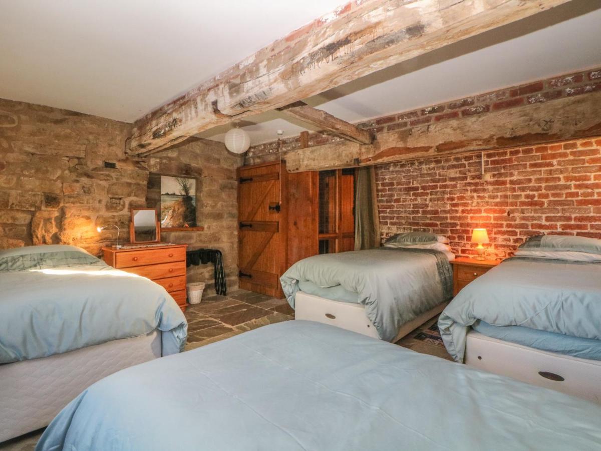 Wyndell Cruck Cottage Шефилд Экстерьер фото