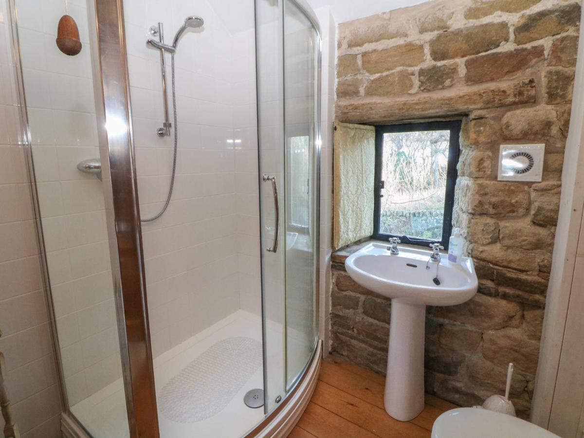 Wyndell Cruck Cottage Шефилд Экстерьер фото